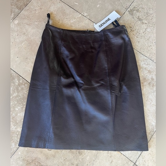Bagatelle ladies, Brown midi genuine leather fully line skirt and NWT size 8 P - Picture 1 of 9
